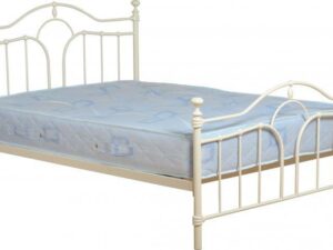 Keswick 4'6" Bed